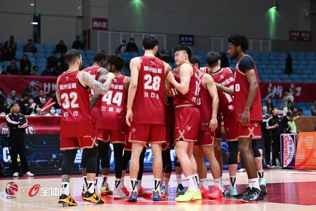 乐鱼官网下载-【CBA联赛】第十七轮｜浙江稠州金租90-92憾负深圳马可波罗