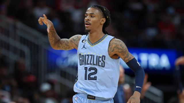 开云体育官方网站-莫兰特夏季苦练生效：三分更准了 冲MVP添砝码