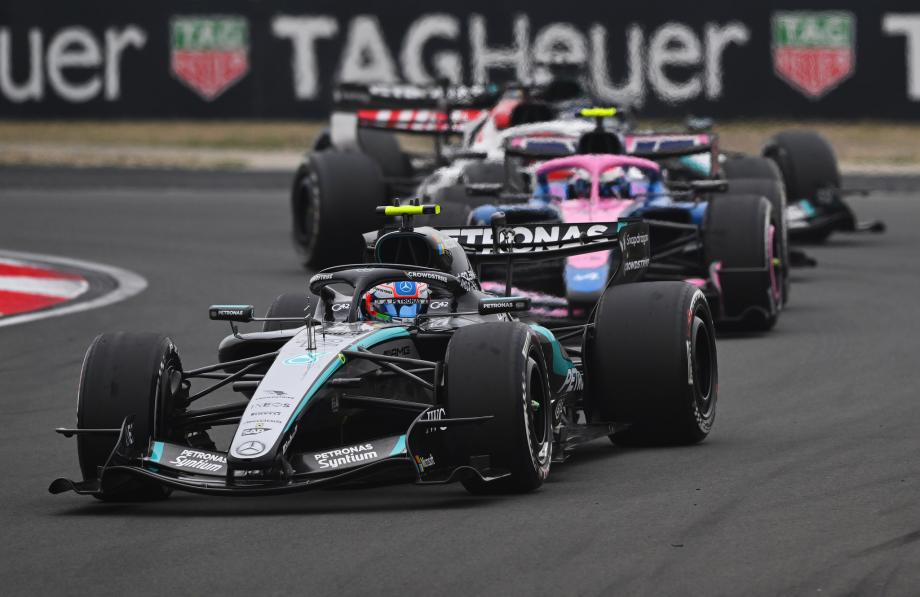 开云官方入口-F1中国大奖赛 梅奔车手安东内利生涯正赛首冠