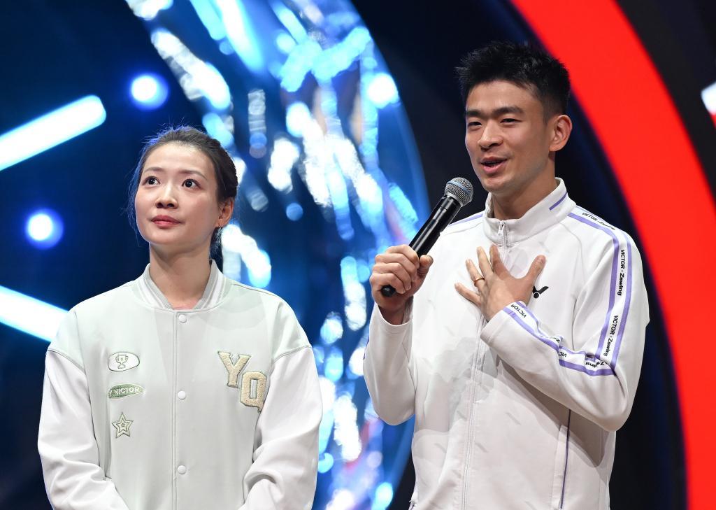 半岛体育官网-专访|踏上不同的人生赛道,“雅思组合”还在为羽毛球燃烧